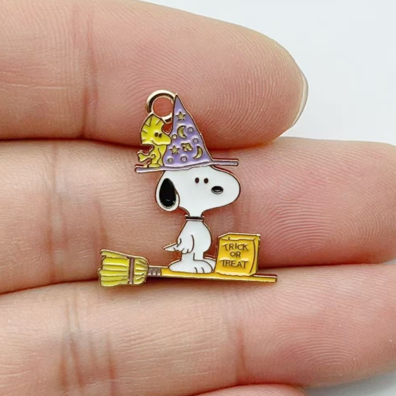 10 個かわいいハロウィン漫画子犬合金エナメルチャームカボチ - Jewelry Making Parts のレビューと価格