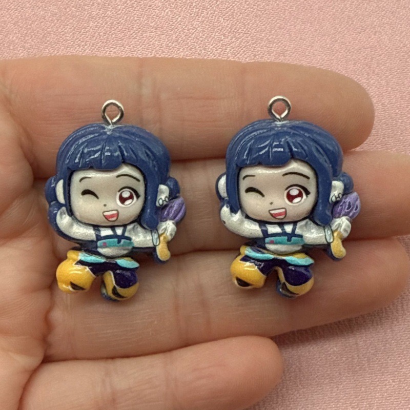 10個入り樹脂製漫画ペンダント、DIYジュエリー製作イヤリン - Jewelry Making Pendants のレビューと価格