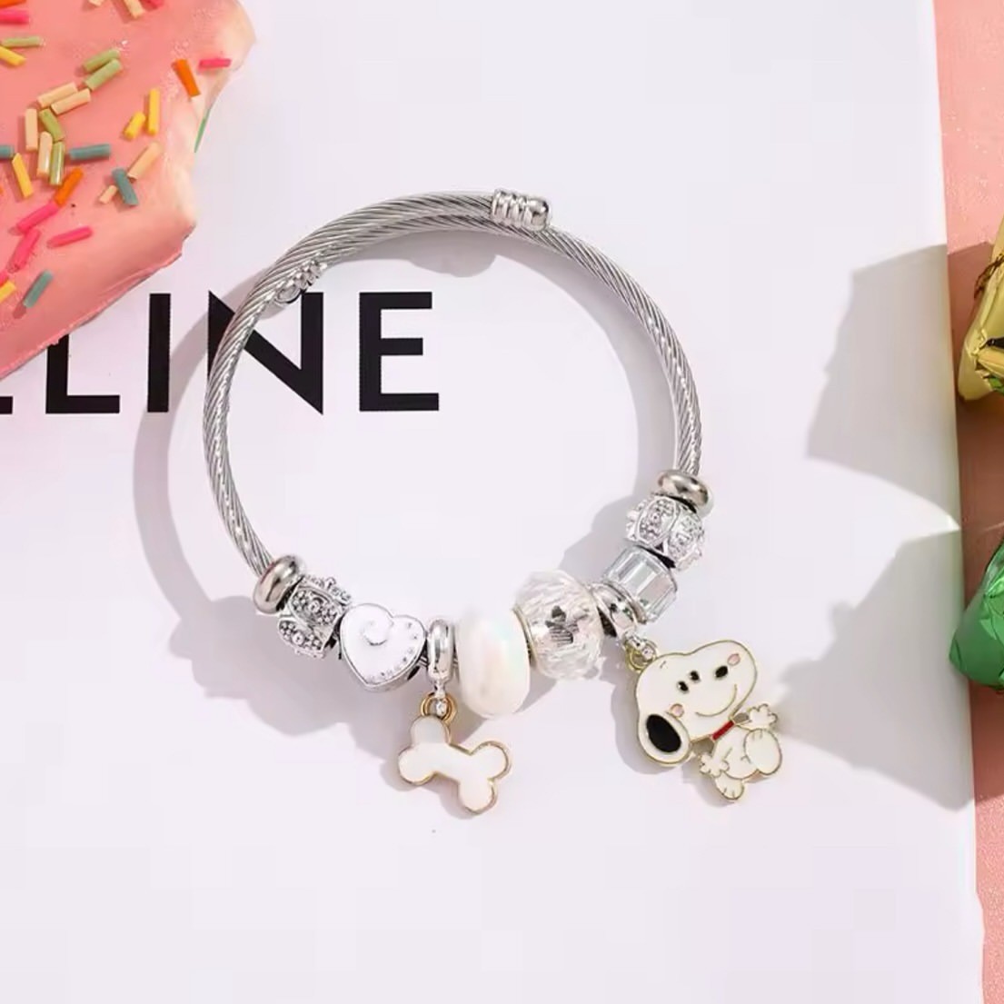 かわいい漫画スヌーピーボーンハートビーズブレスレットジュエリ - Jewelry Making Parts のレビューと価格