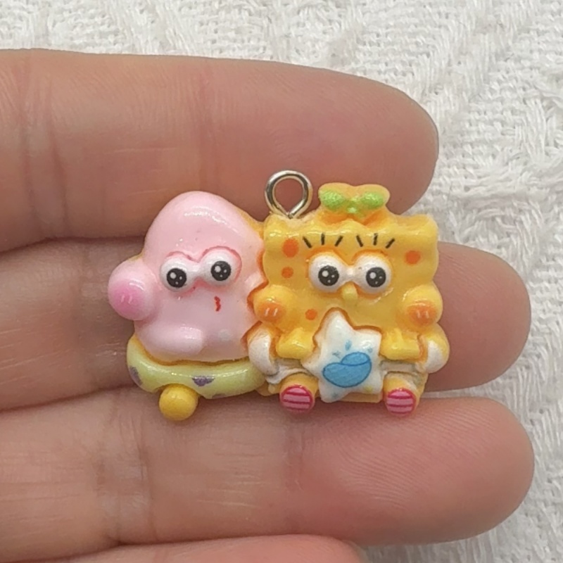 10個入り漫画風樹脂ペンダント、DIYジュエリー製作イヤリン - Jewelry Making Pendants のレビューと価格