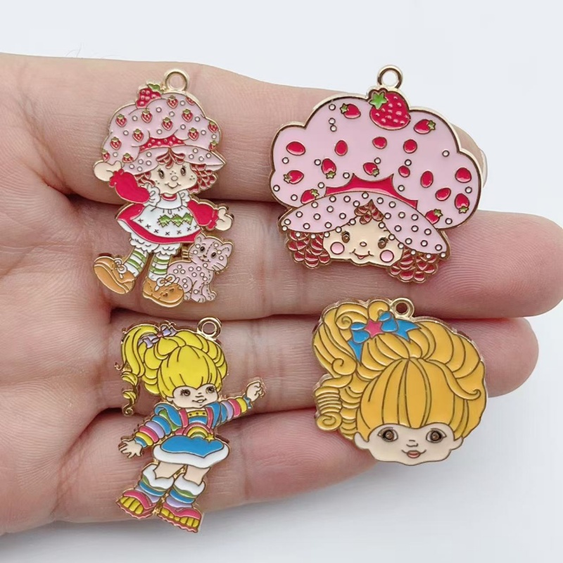 10 個かわいい女の子エナメルメタルジュエリーイチゴレインボ - Jewelry Making Pendants のレビューと価格